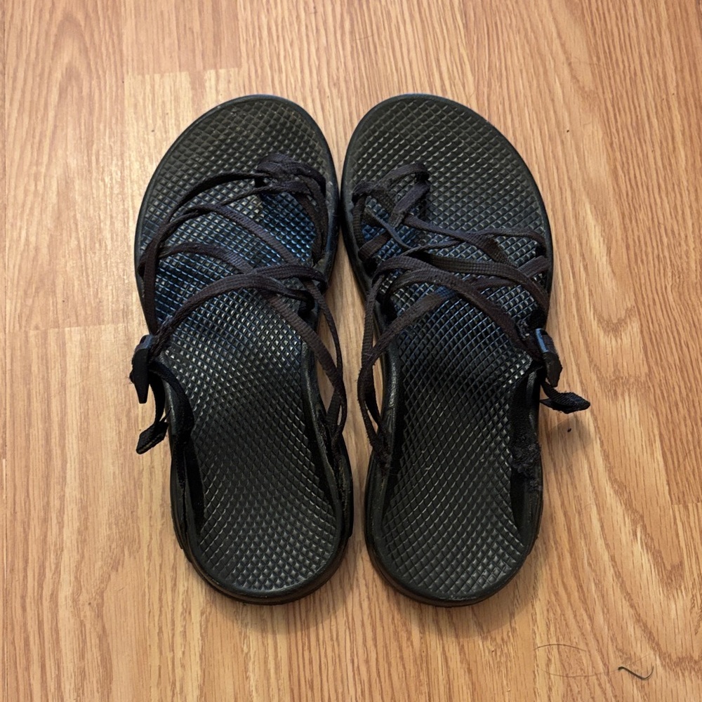 Chaco black Strappy Sandals